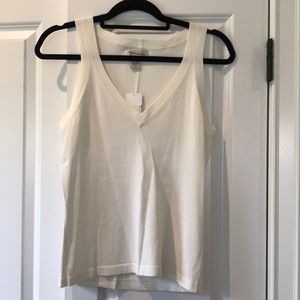 Banana republic off white tank